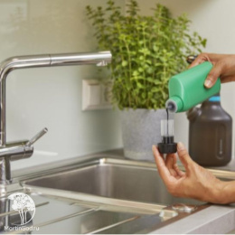 11112-20.000.00 Опрыскиватель с рычажным механизмом Gardena 1 л