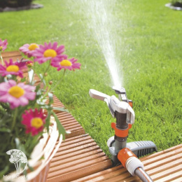 Дождеватель импульсный на колышке Gardena Premium