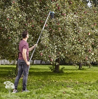 Комплект: Плодосъемник (насадка для комбисистемы) с телескопической рукояткой 210-390 см Gardena