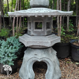 Фонарь Юкими-гата