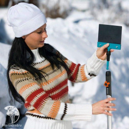 Скребок Gardena для льда и снега 15 см