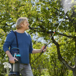 11136-20.000.00 Опрыскиватель помповый аккумуляторный Gardena EasyPump 5 л