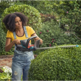 Аккумуляторные ножницы для живой изгороди Gardena ComfortCut 50/18V P4A с аккумулятором