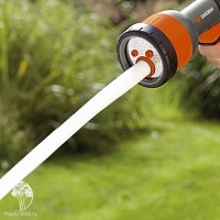 Комплект: Пистолет для полива многофункциональный Gardena Classic + Коннектор Gardena стандартный 1/2"