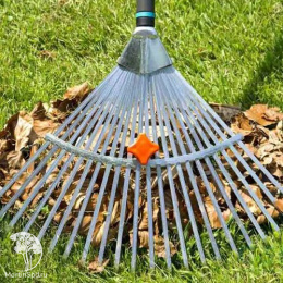 Грабли веерные регулируемые металлические Gardena NatureLine