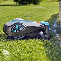 Газонокосилка-робот Gardena SILENO life 1250 м²