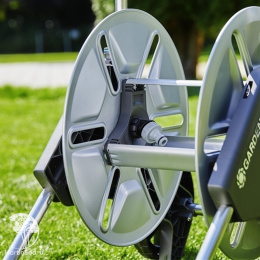 Тележка для шлангов металлическая Gardena  AquaRoll M
